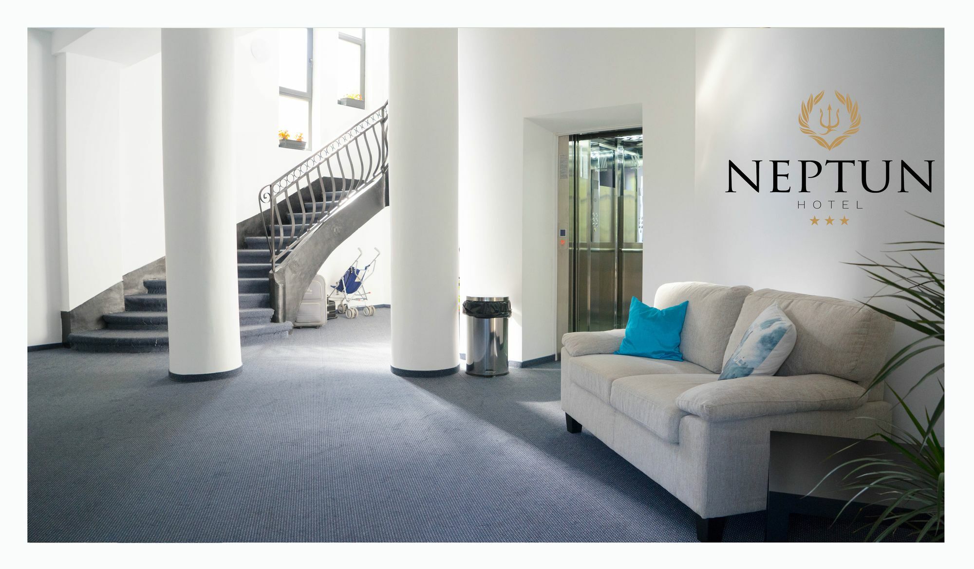 Hotel Neptun Eforie Buitenkant foto